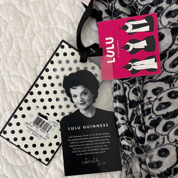 LULU BY LULU GUINNESS Panda Scarf NWT - Picture 2 of 3